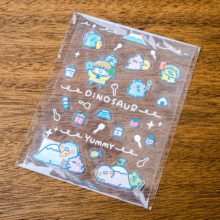 狗狗的小跳步，繪蹦砰！｜A6透明貼紙｜吃貨恐龍