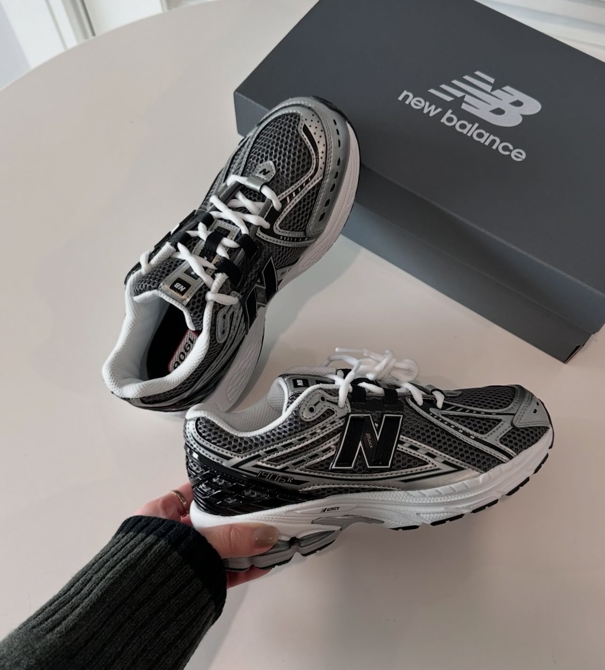 【預訂】New Balance 1906R  黑銀-GS