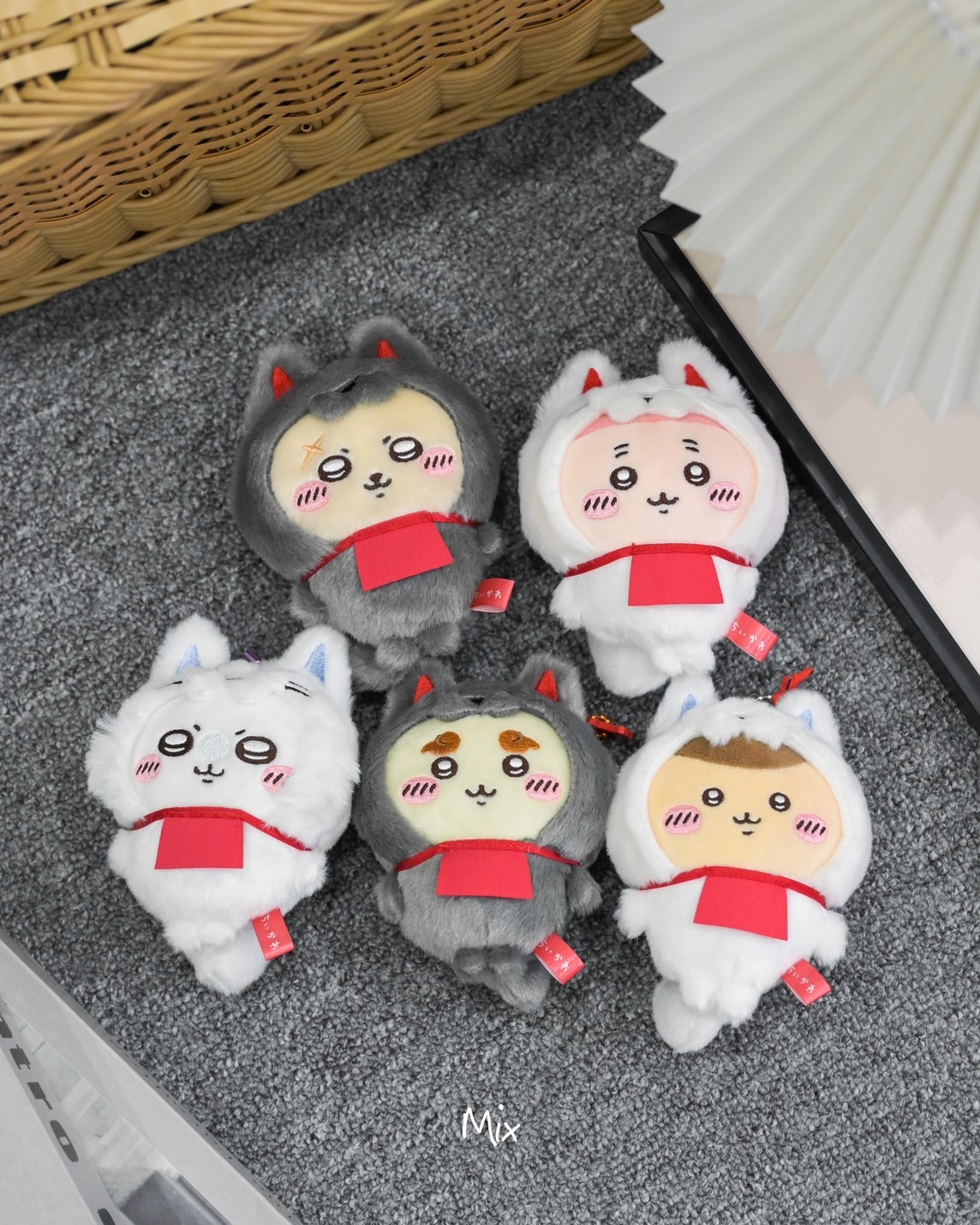 iSNEAKERS｜日本 Chiikawa 吉伊卡哇 伏見稻荷 京都限定 狐狸吊飾 坐姿娃娃