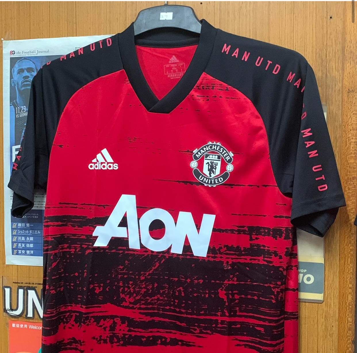 2022 Manchester United Pre Match Shirt