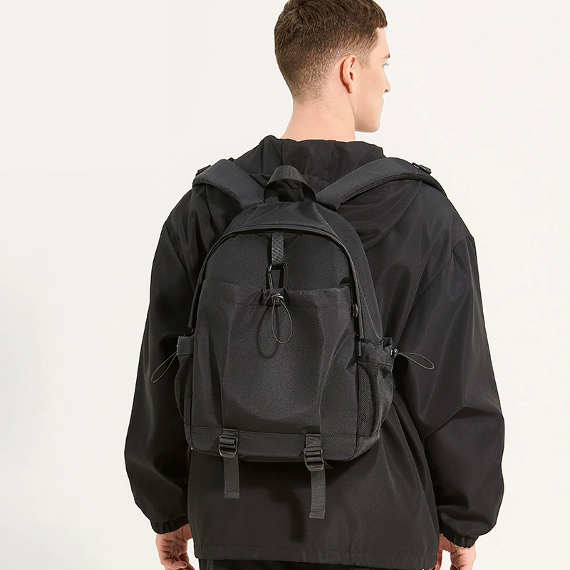 Piccoloo│ 無印風勾釦抽繩雙肩背包