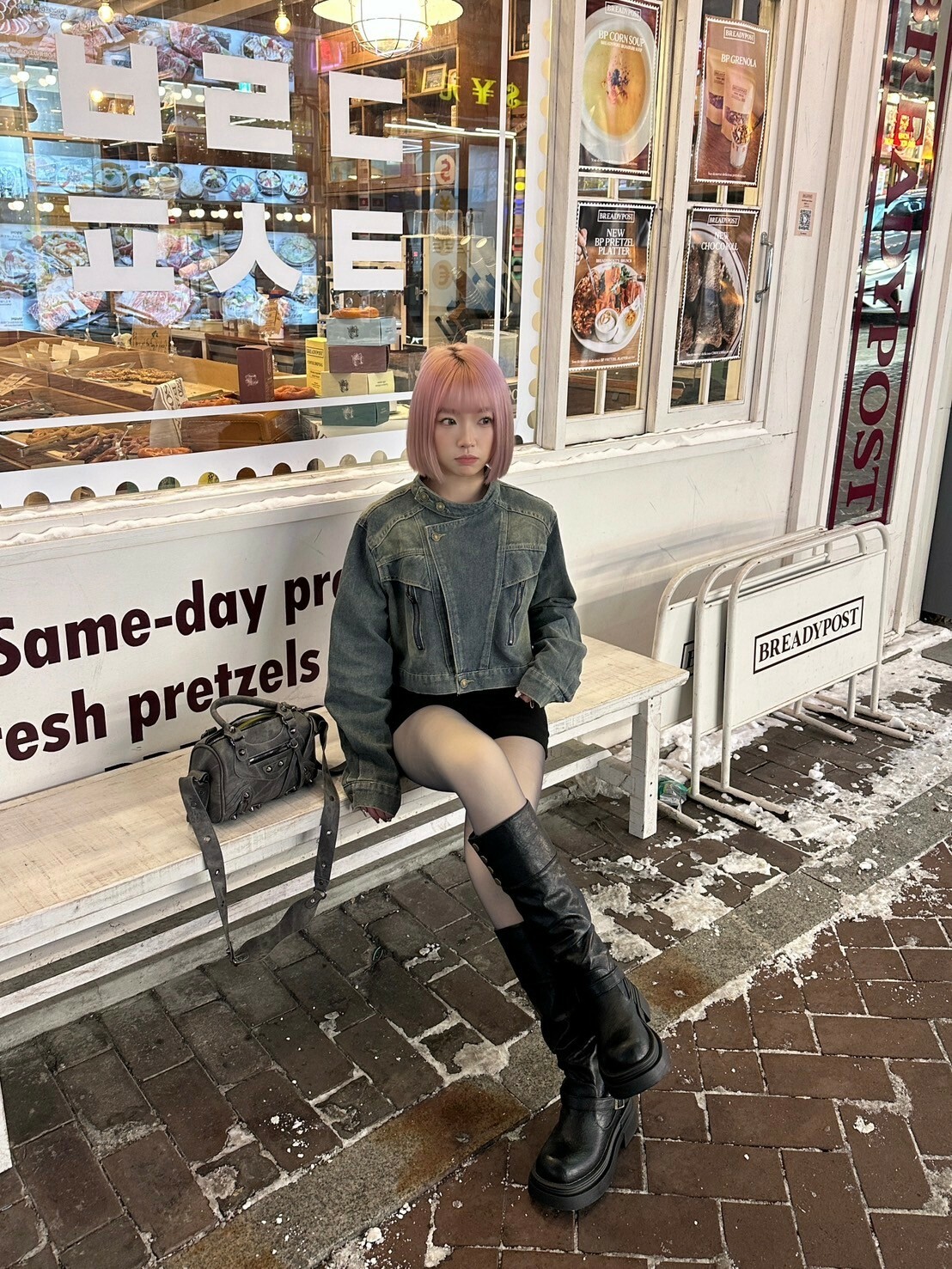 一件兩穿☑️ 牛仔機車短版外套