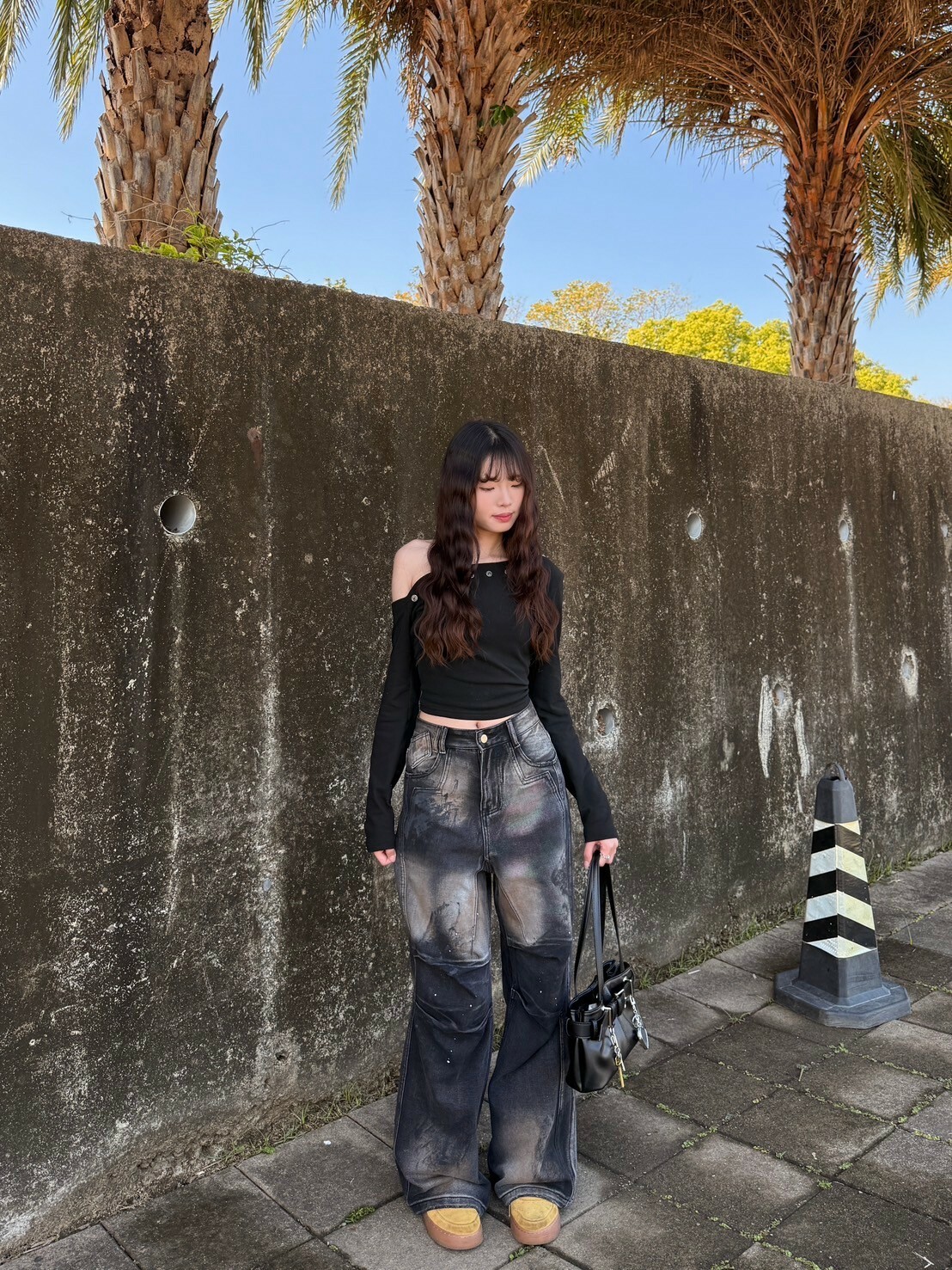 早春辣妹❤️‍🔥不規則斜肩上衣2colors