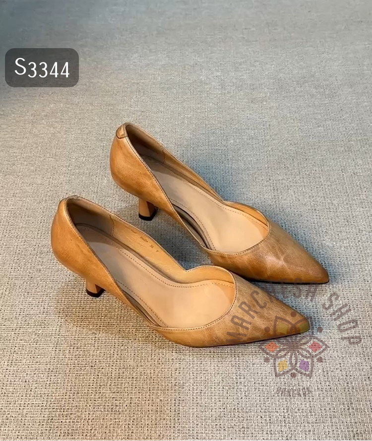 S3344 - 全真皮羊仔皮水磨尖頭高踭鞋