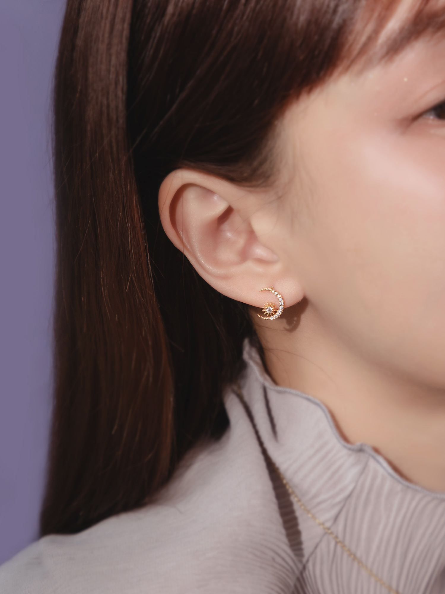 月島。18KGP鋯石星月純銀針耳環