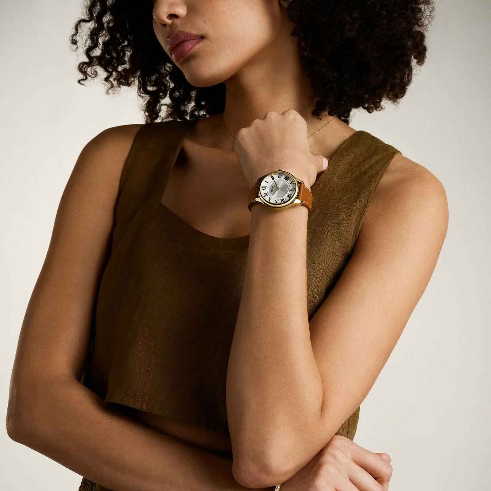 萬年鐘錶 - Fossil   Gilmore 優雅金飾羅馬數字牛皮錶帶女錶 ES5397  錶徑38MM