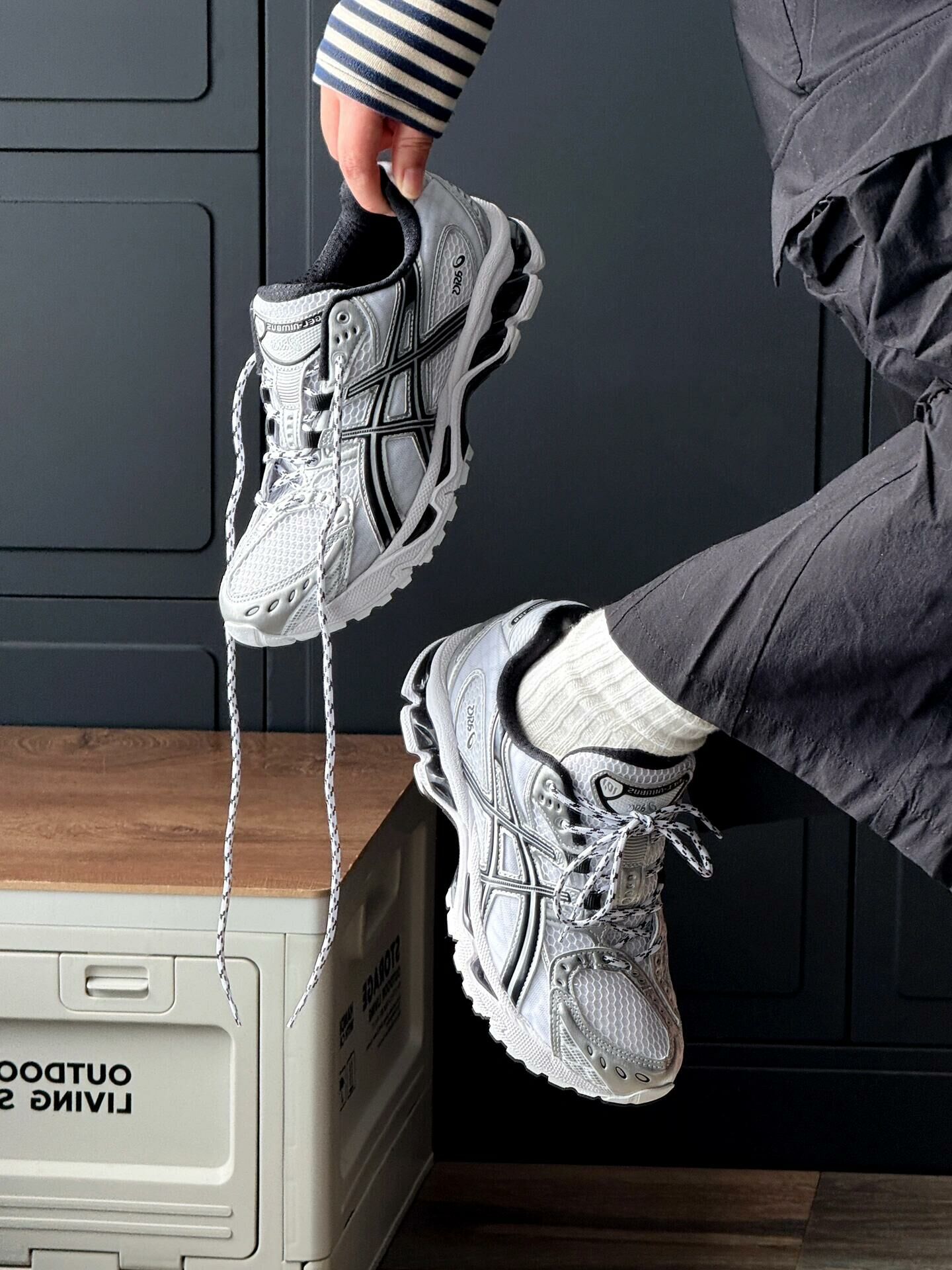 Asics Gel-Nimbus 10.1 白銀黑 白銀色 Y2K 復古 慢跑鞋 老爹鞋 1203A780-101/預購