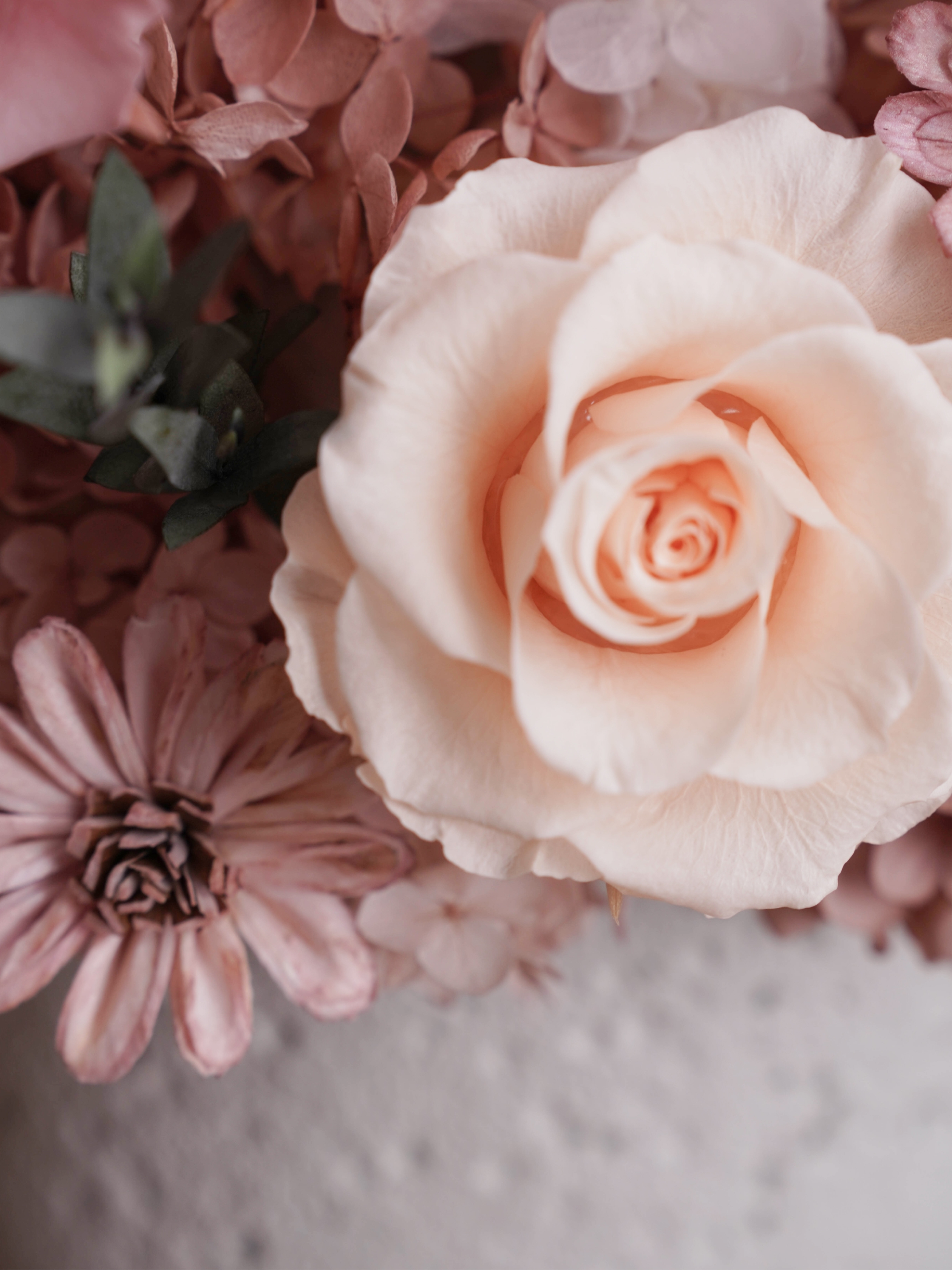 奢華復古奶茶羅馬洞石 永生盆花