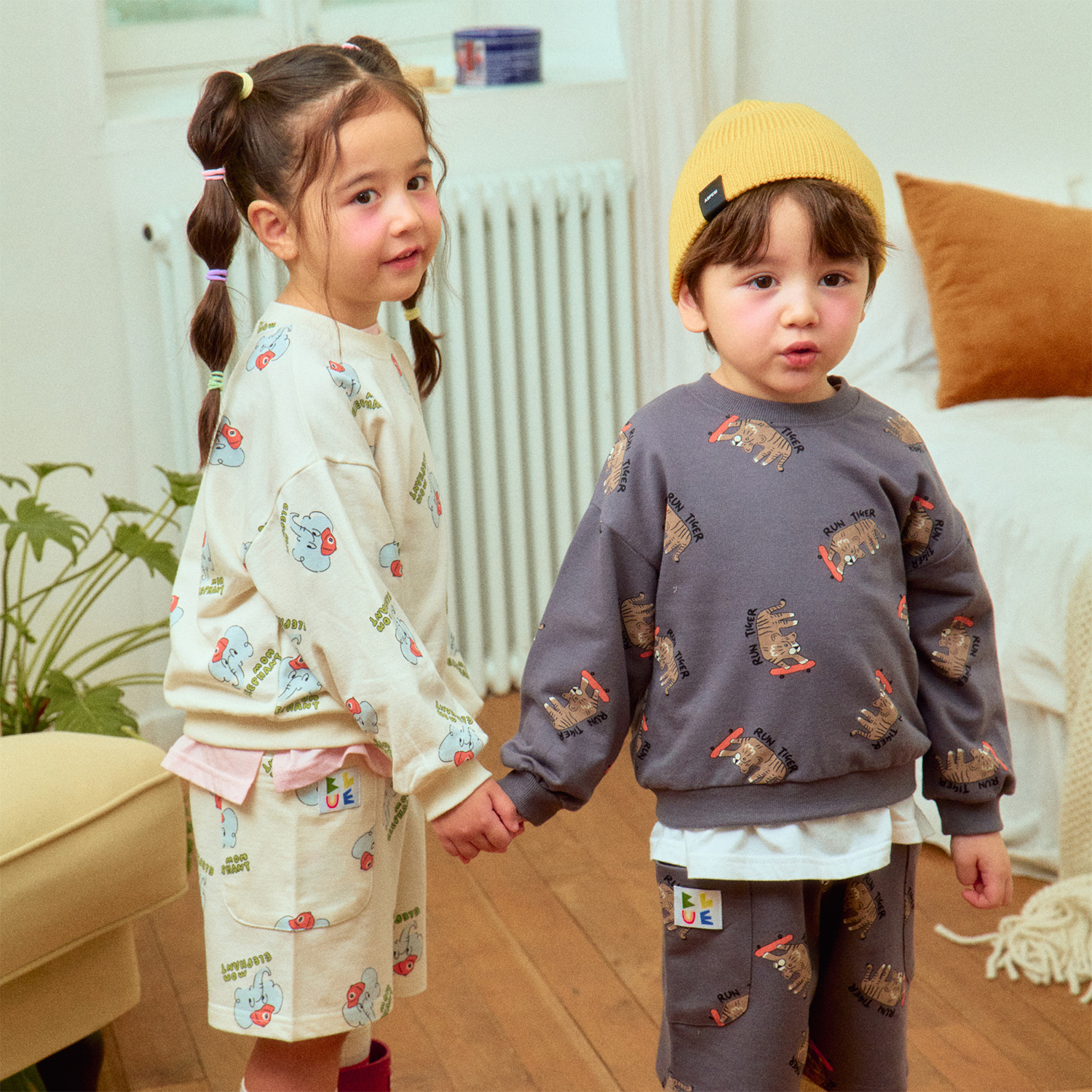 韓國 1st Blue-25春滿版動物款衛衣