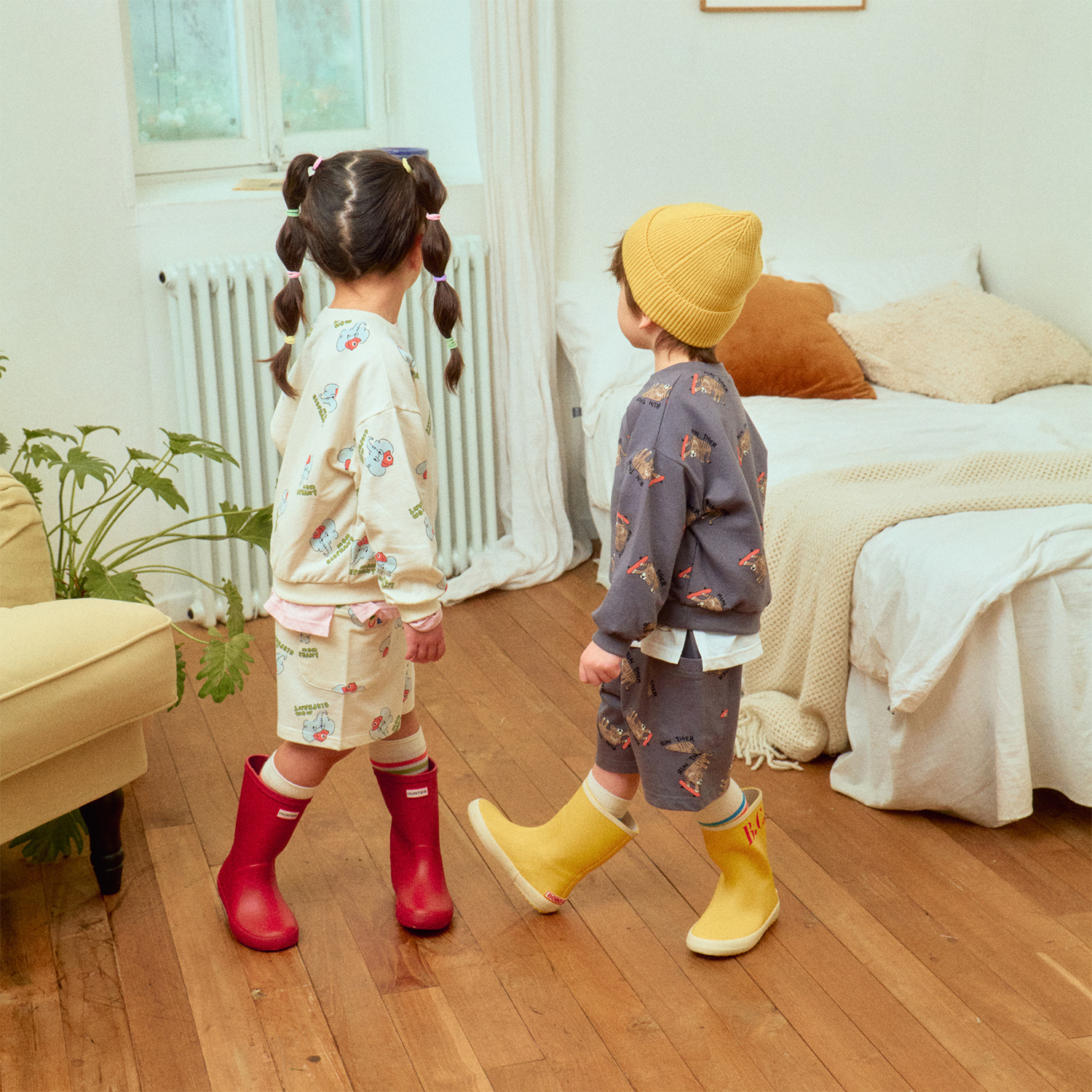 韓國 1st Blue - 25春滿版動物款短褲（兩款）