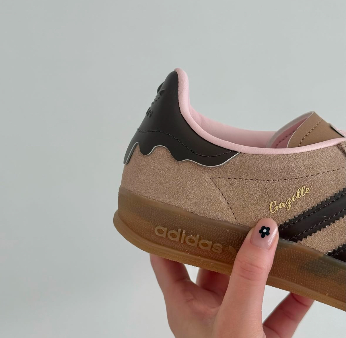 Adidas Originals Gazelle 莓果巧克力 咖啡色 麂皮 亮皮 融化 復古 德訓鞋 T頭鞋 JR8028/預購