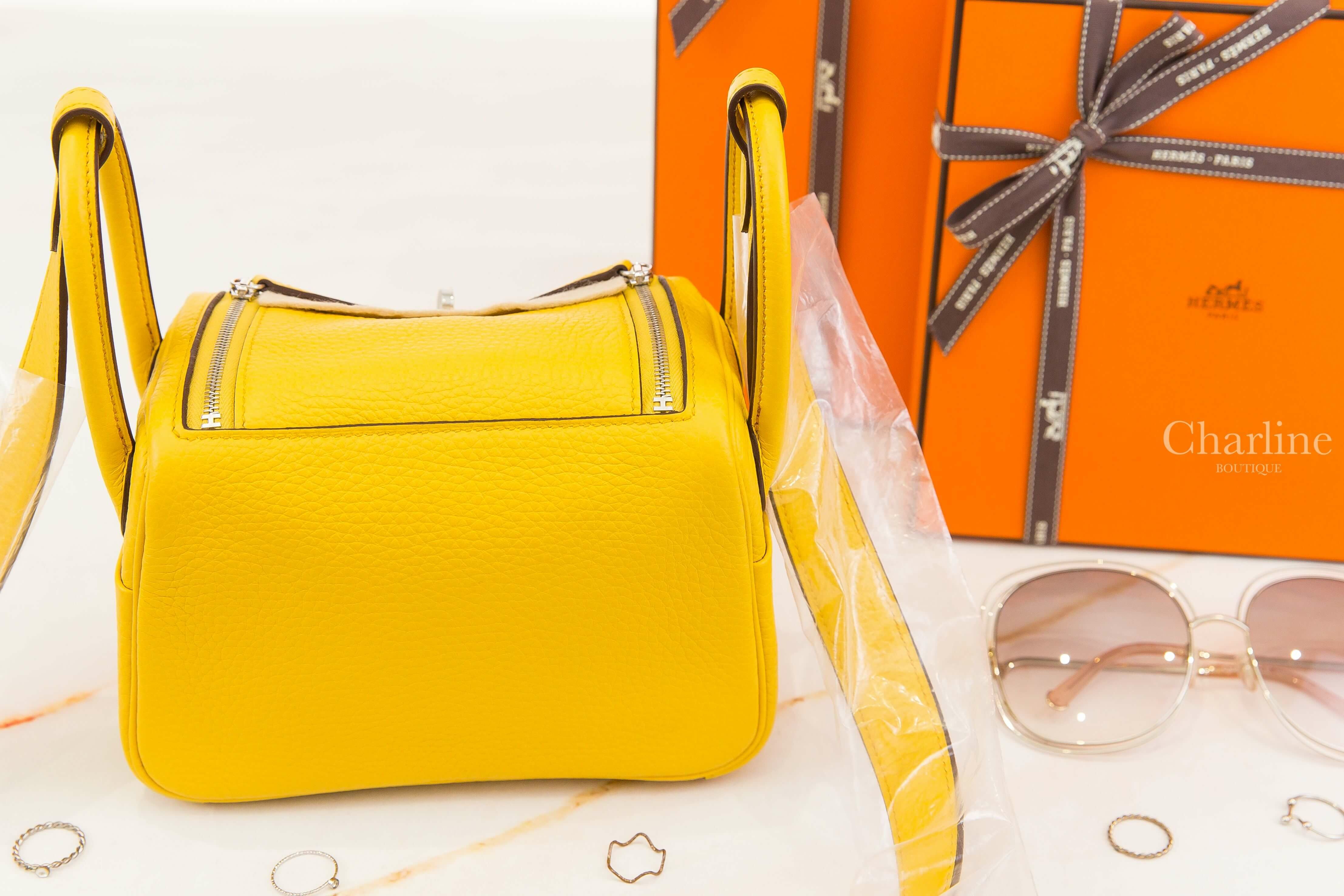 Hermès Lindy Mini B4 Sun Taurillon Clemence 太陽黃銀釦-Charline Boutique 精品代購
