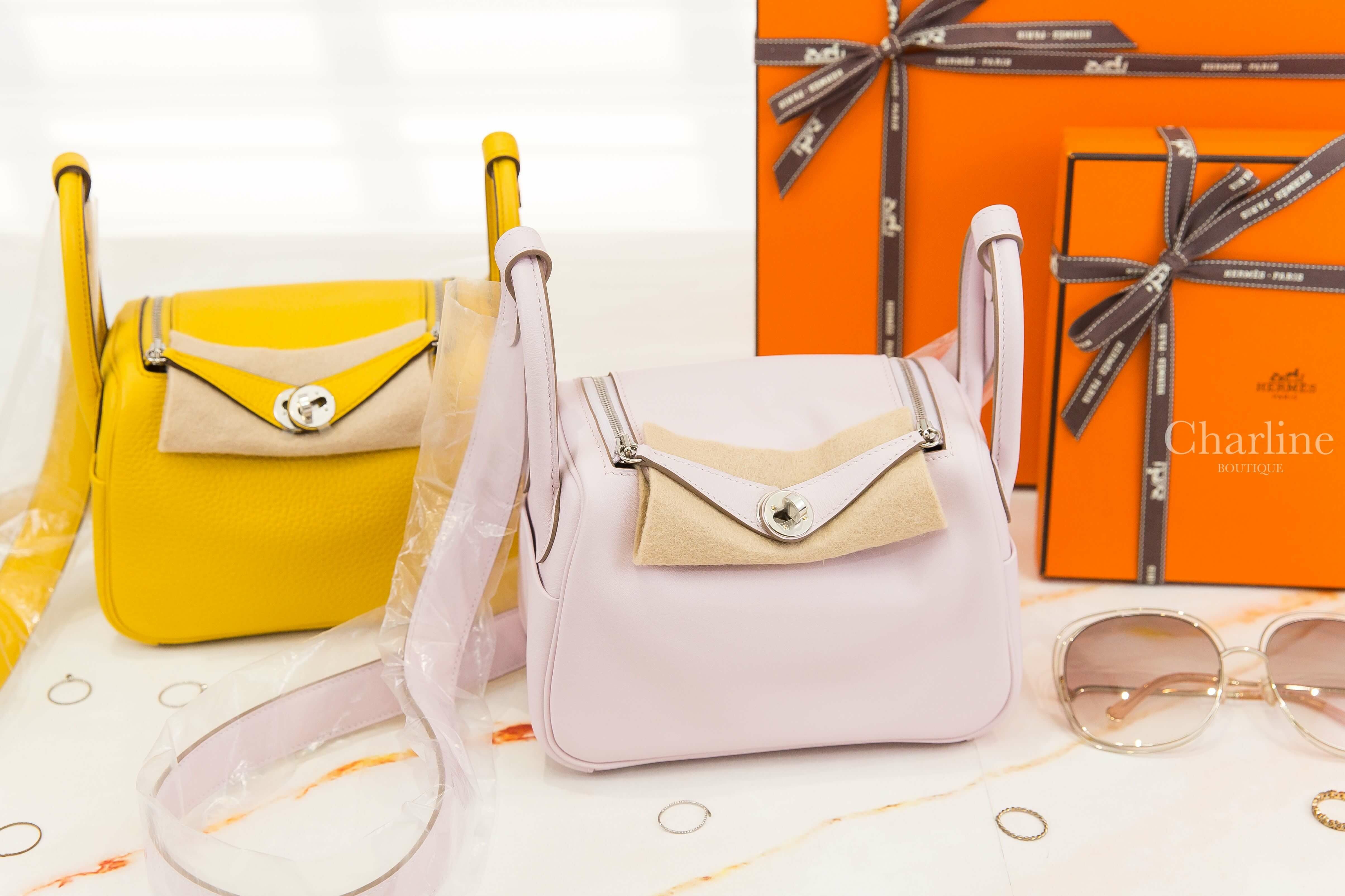 Hermès Lindy Mini B4 Sun 太陽黃銀釦,Hermès Lindy Mini 09 Mauve Pale / 37 Gold 淡紫色拼焦糖色內裡銀釦-Charline Boutique 精品代購