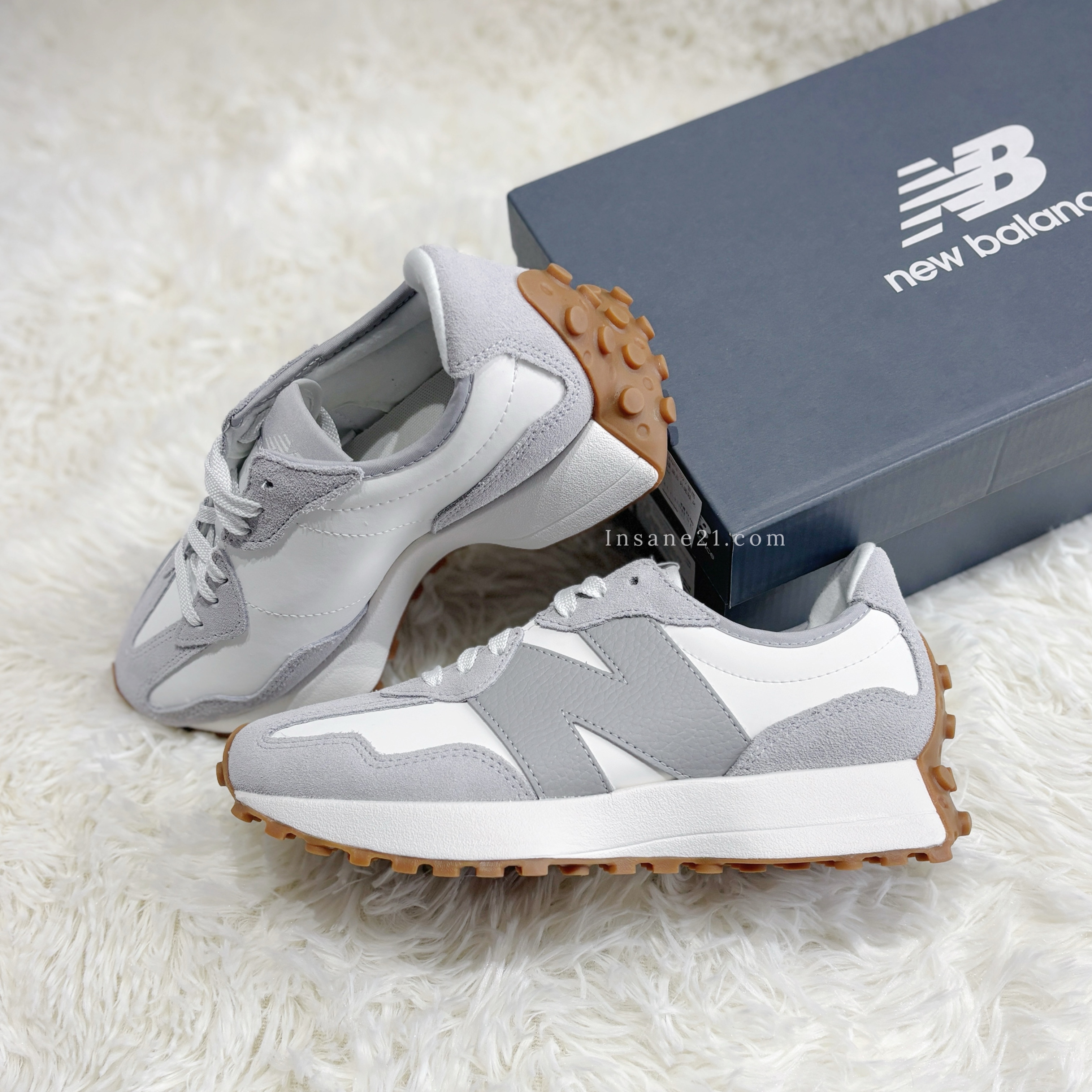 NEW BALANCE 327 雲雨灰麂皮拼接復古休閒鞋女鞋WS327NKC