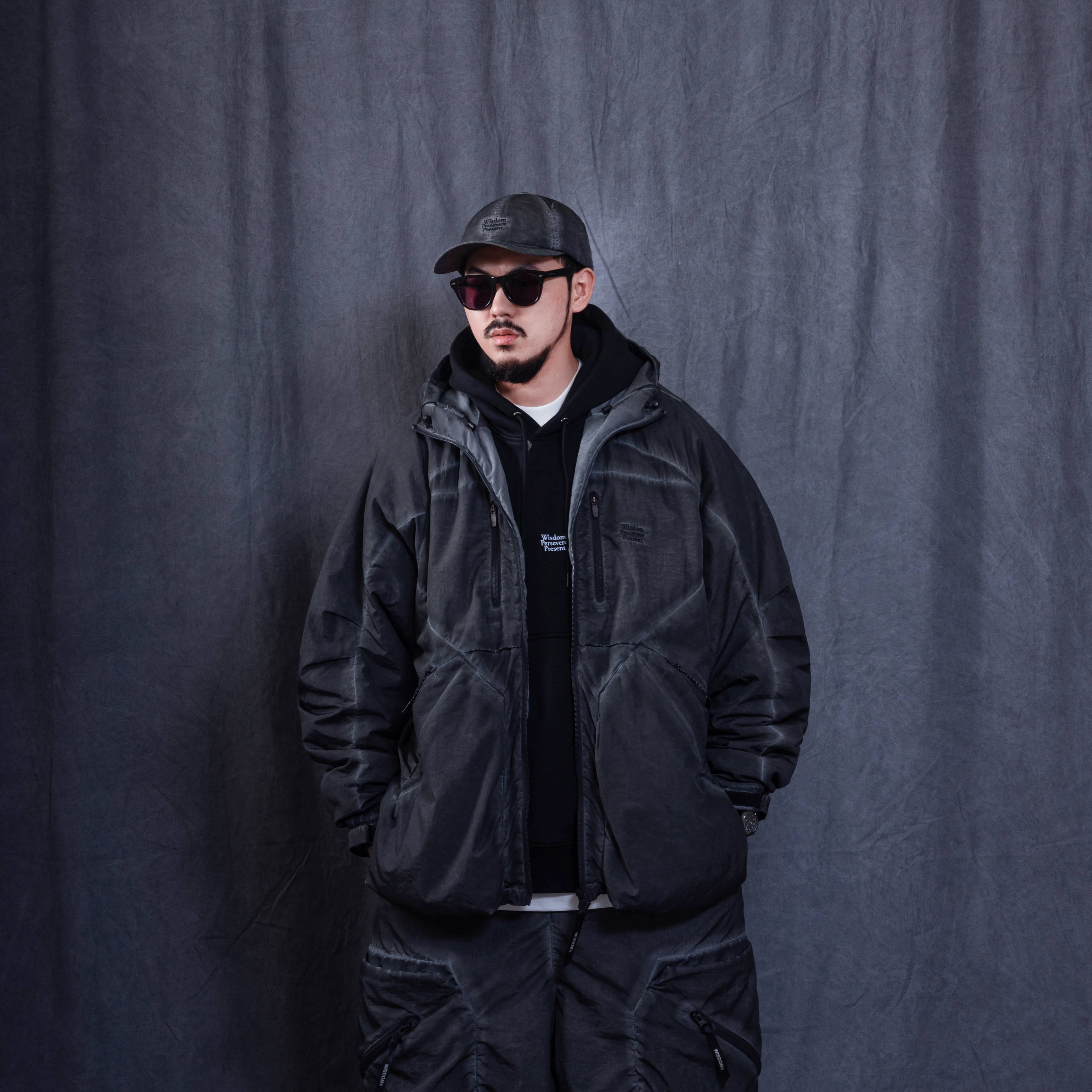 PERSEVERE x WIDOM 聯名款多口袋防潑水鋪棉外套 黑/水洗灰 24 A/W LOOMED ECHOES - STYLE 04 INSULATED JACKET