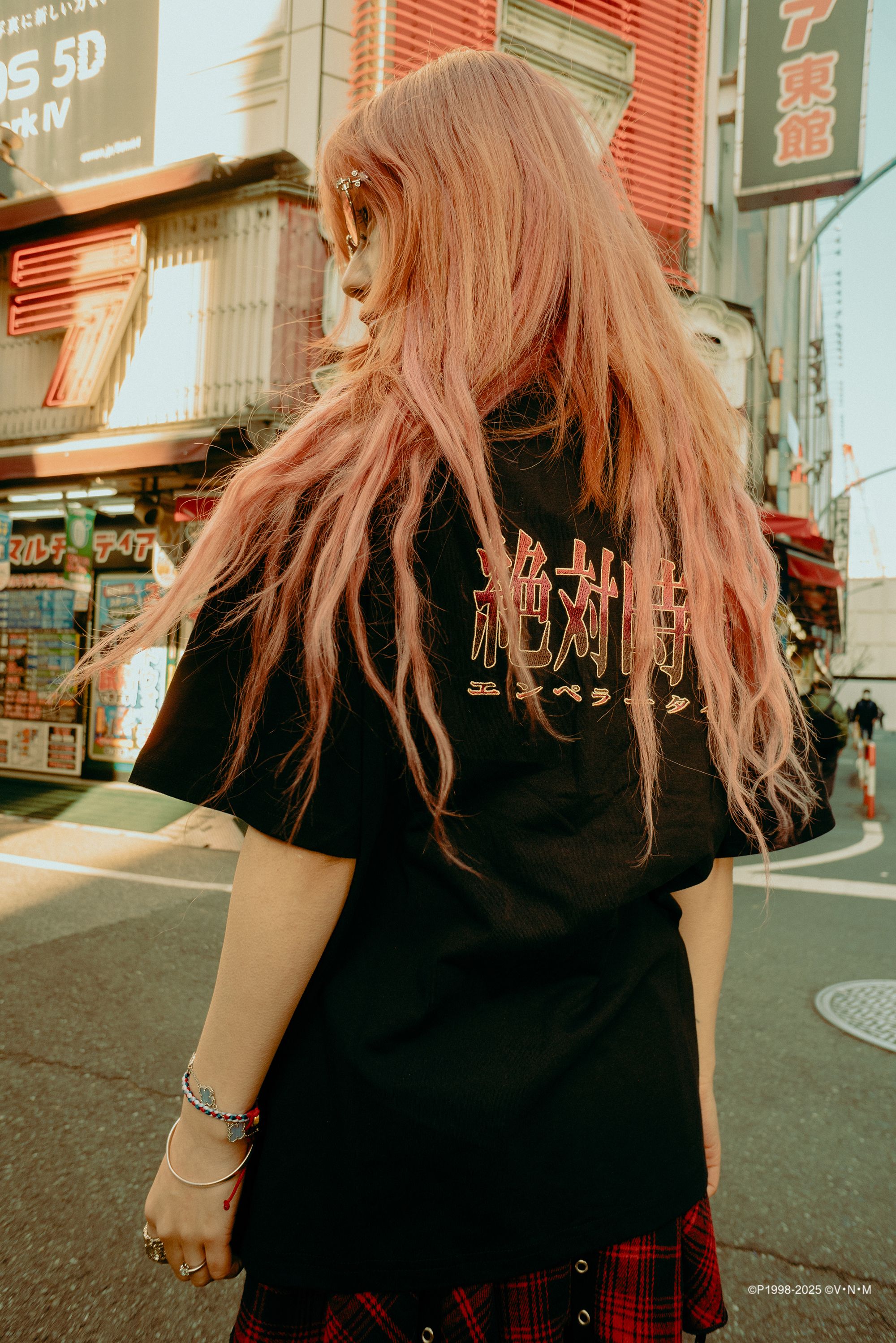 クラピカ Tシャツ