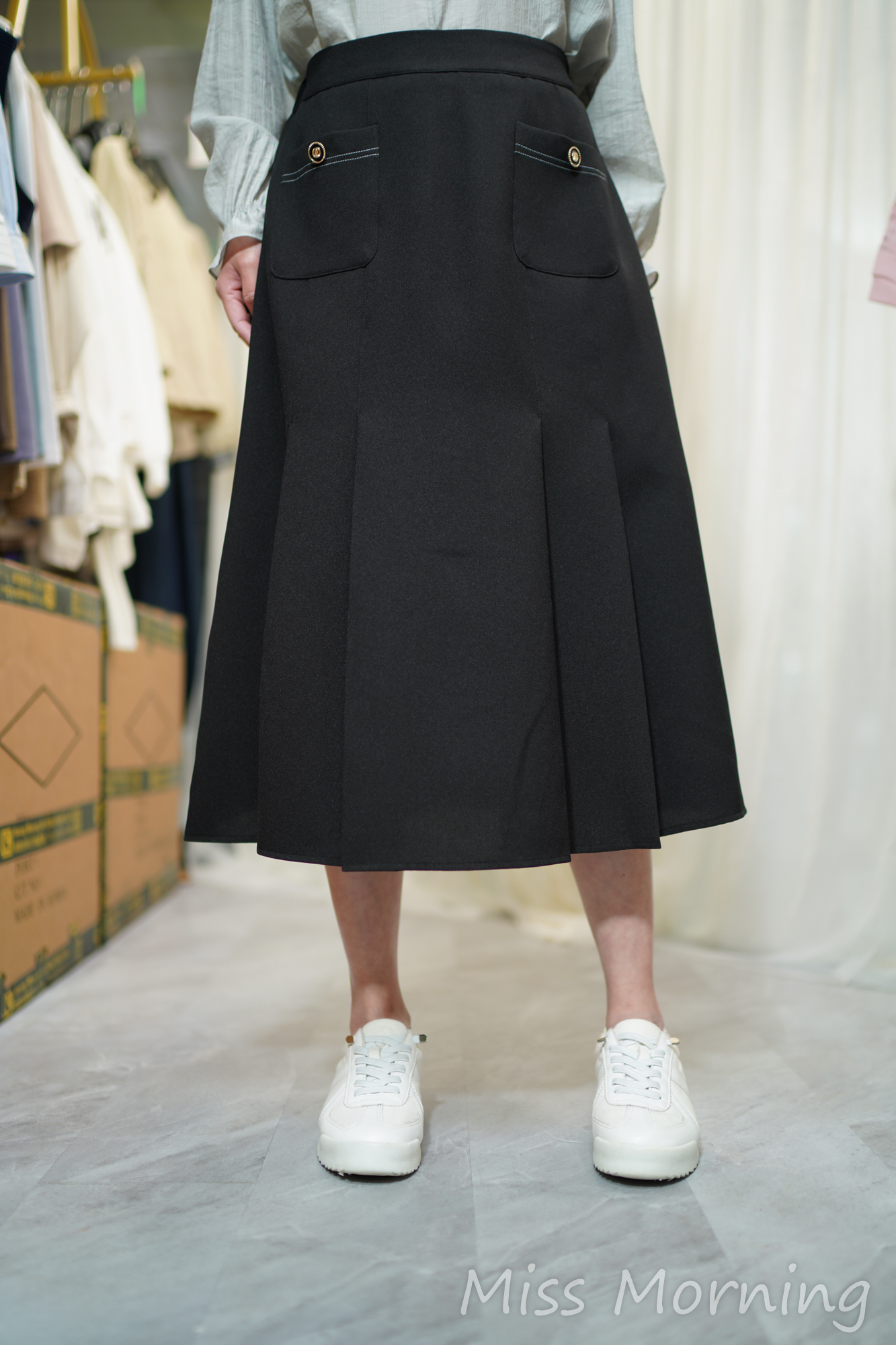 小荷邊點綴上衣(14434)&免燙百摺腳裙(33889)