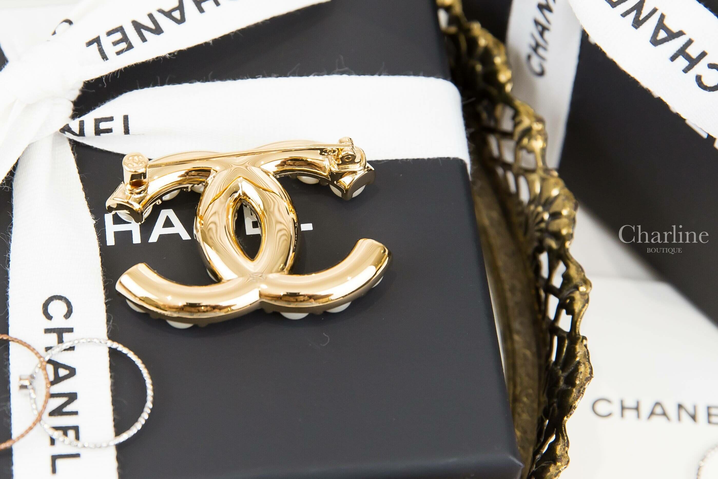 Chanel Brooch 金色珍珠水鑽CC胸針-Charline Boutique 精品代購