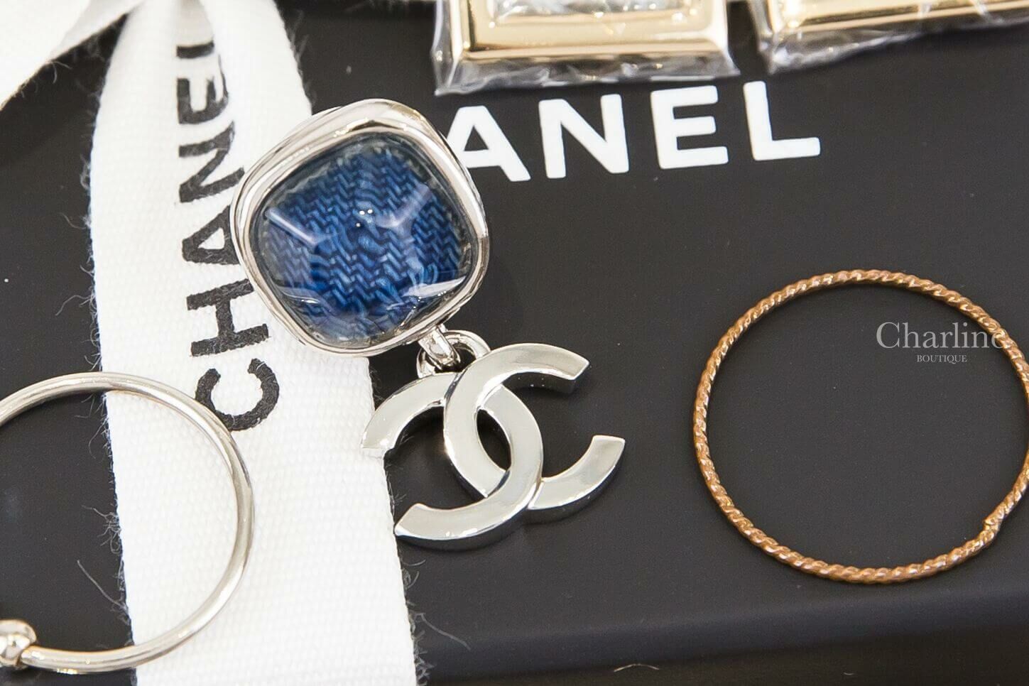 Chanel Earrings 單寧藍方塊銀色CC垂墜耳環