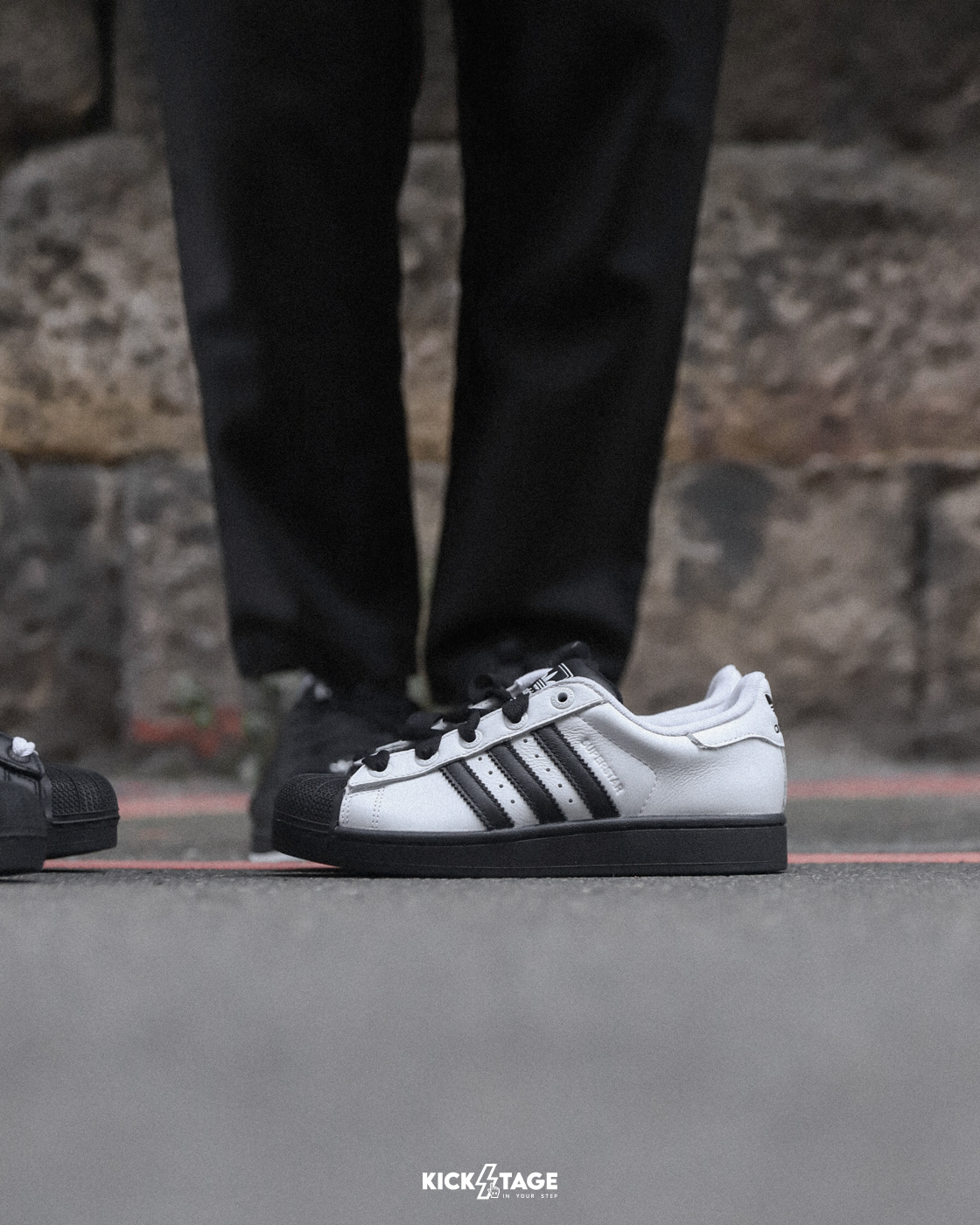 男女鞋 ADIDAS SUPERSTAR II 2 白黑 貝殼頭 寬鞋帶 荔枝皮 經典 休閒鞋【JI0124】