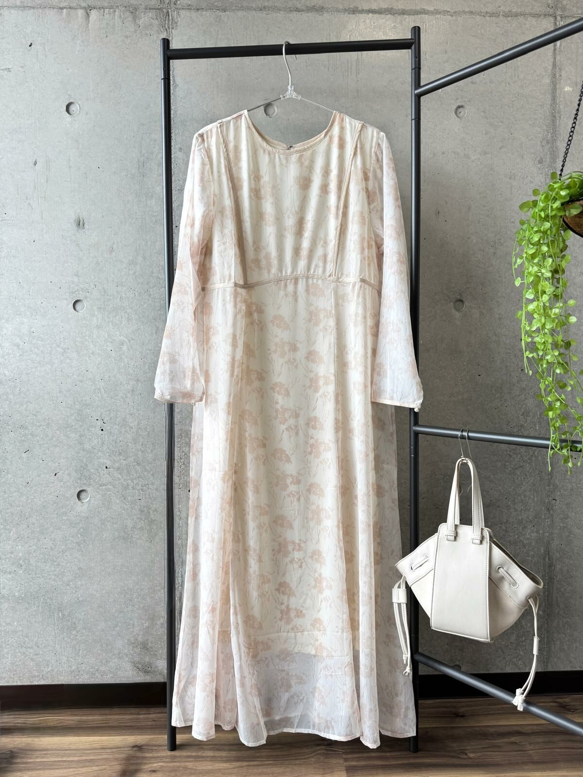 {Special Price} 透明花朵 2WAY 喬其紗米色連身裙【日本直送】