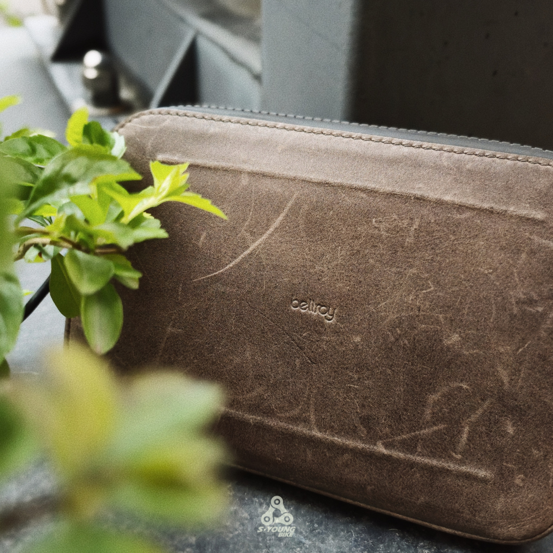 絕版現貨【Bellroy】萬用皮革長夾 小包 / 灰褐色