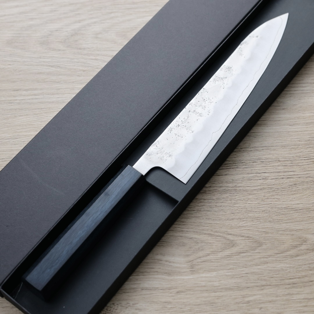 作SAKU 壱 牛刀 210mm 銀三鋼 梨地 藍柄