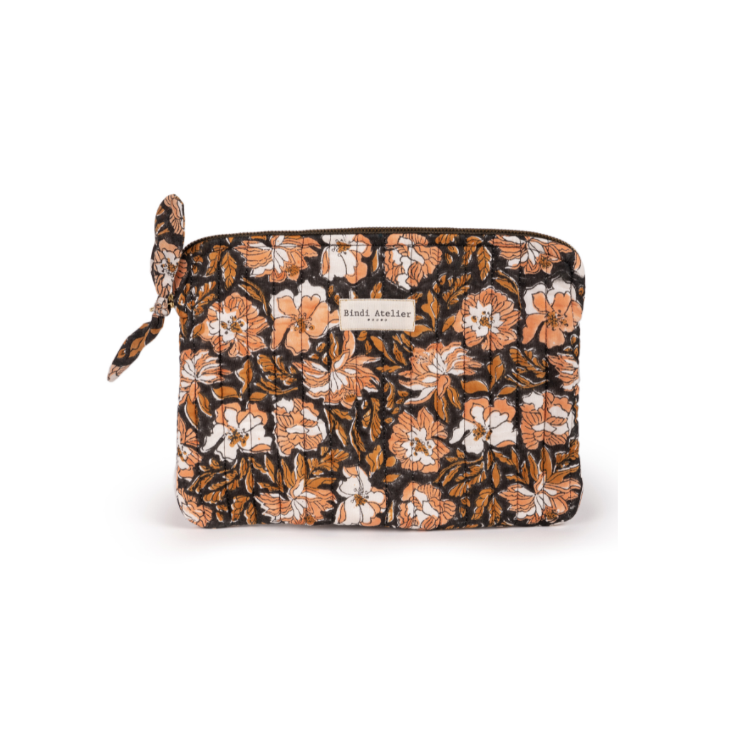 薩瓦多甘草糖黑 ｜10" 平板收納包