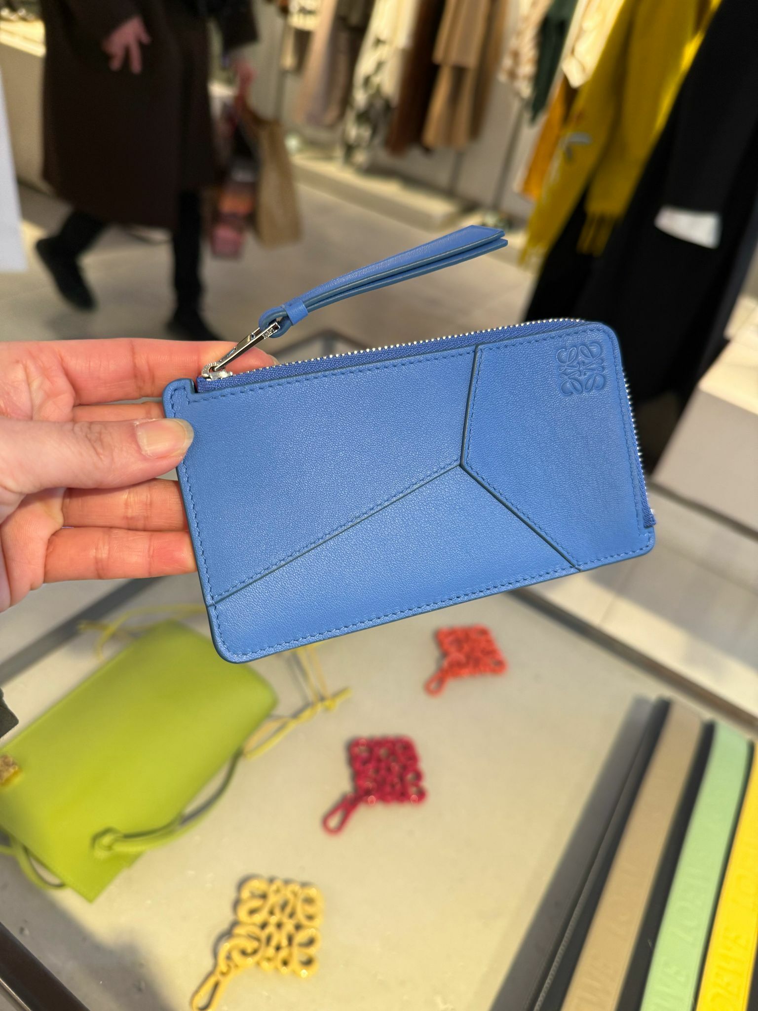 【預購】LOEWE G022008 拉鏈卡包（藍色）