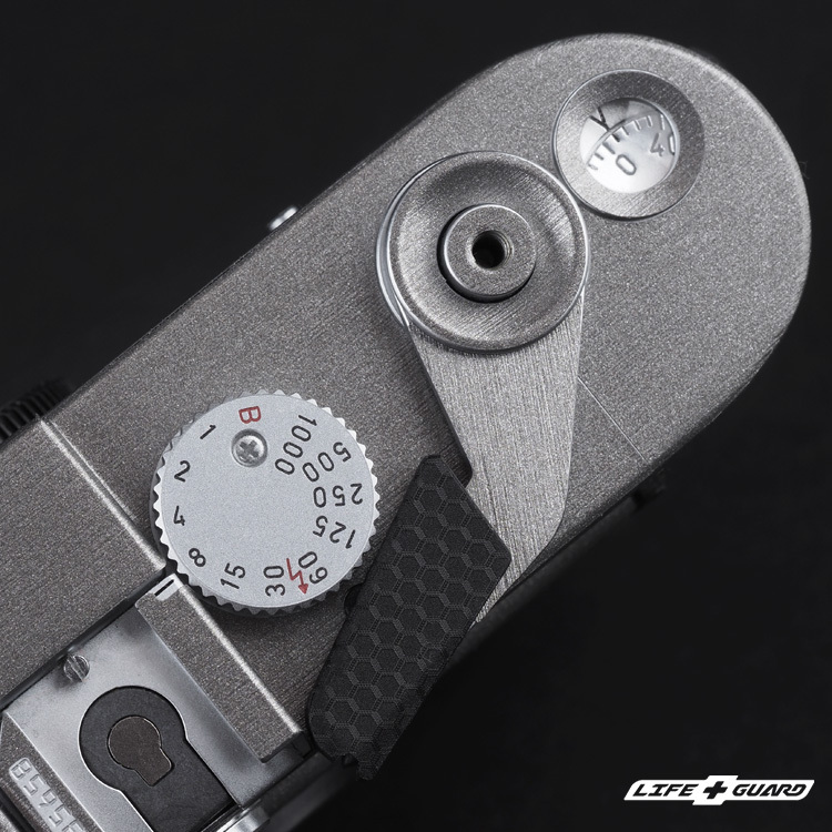 LIFE+GUARD 相機貼膜展示圖特寫，獨家開版設計適用 Leica M6 Non-TTL