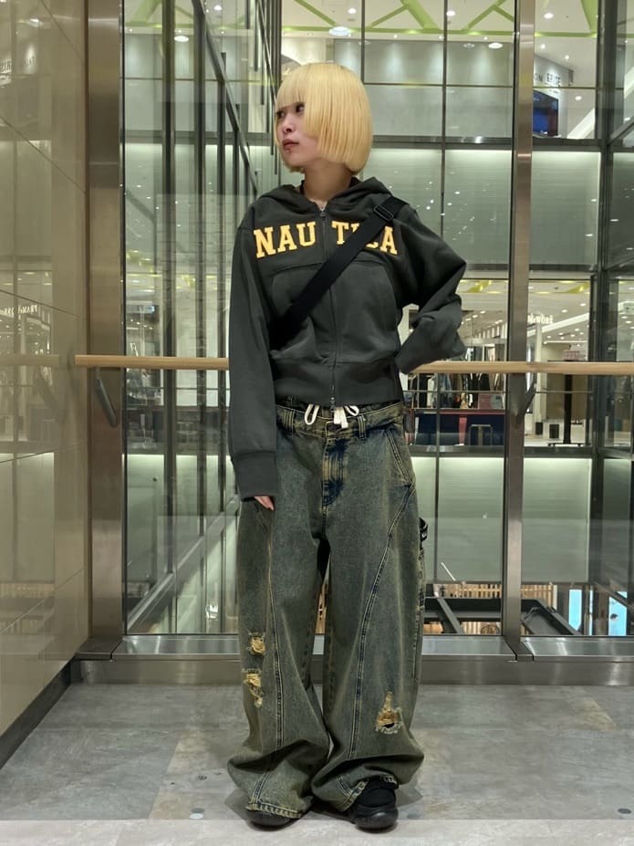 NAUTICA / Crop Logo Zip Outer (woman)