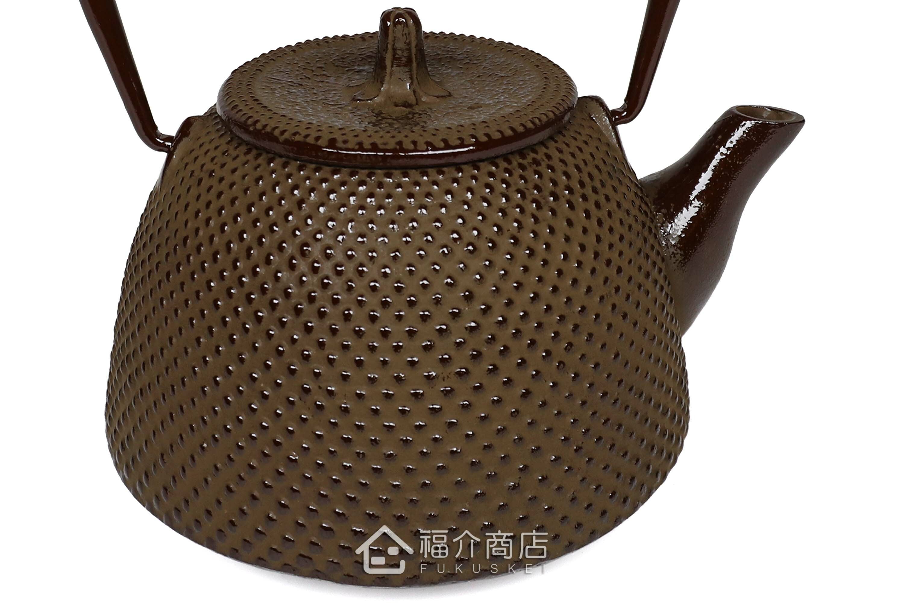 岩戶鑄工所製作的日本泡茶壺,茶色霰紋造型壺身