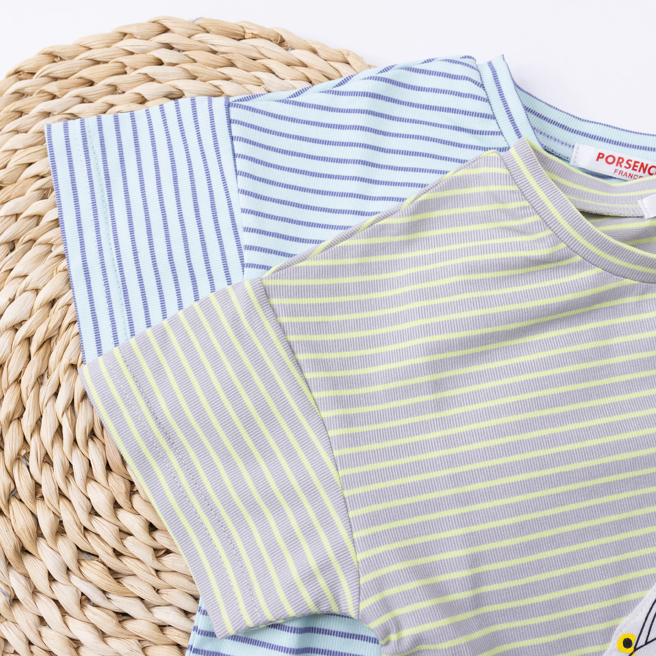 波紳士【22009】帥氣品牌跑車條紋上衣＊二色