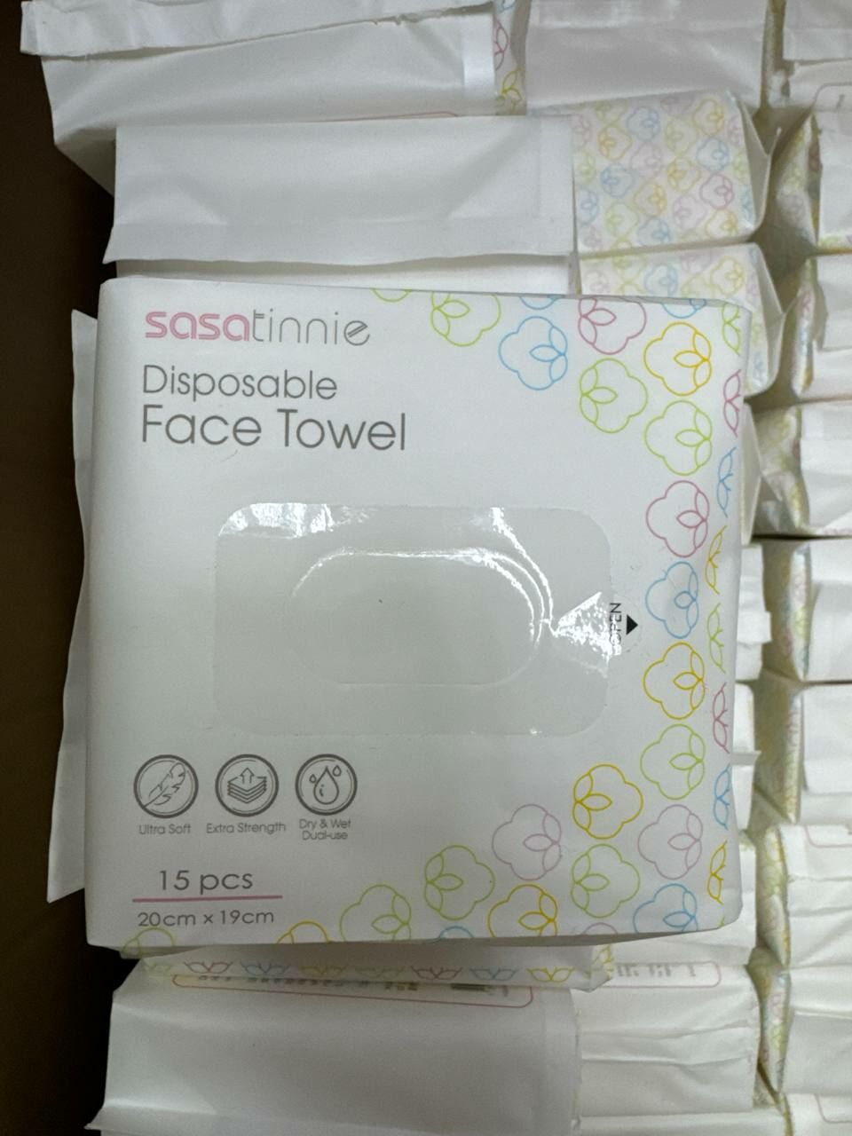 [S] SASA TINNIE DISPOSABLE FACE TOWEL (15 PCS) 20CMX19CM, 4895165532673 (SSA10)