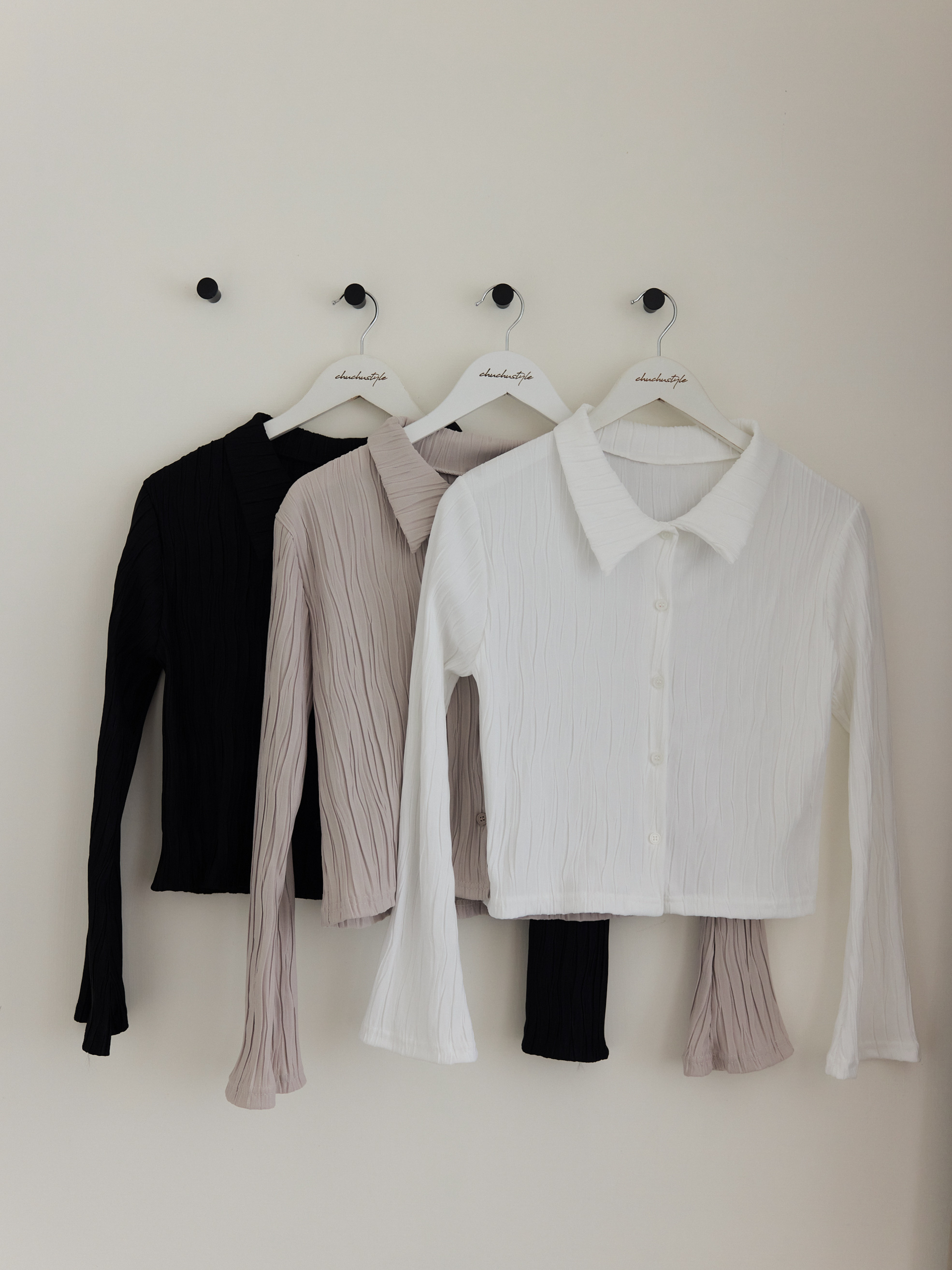 推薦款 小尖領木質紋排釦襯衫