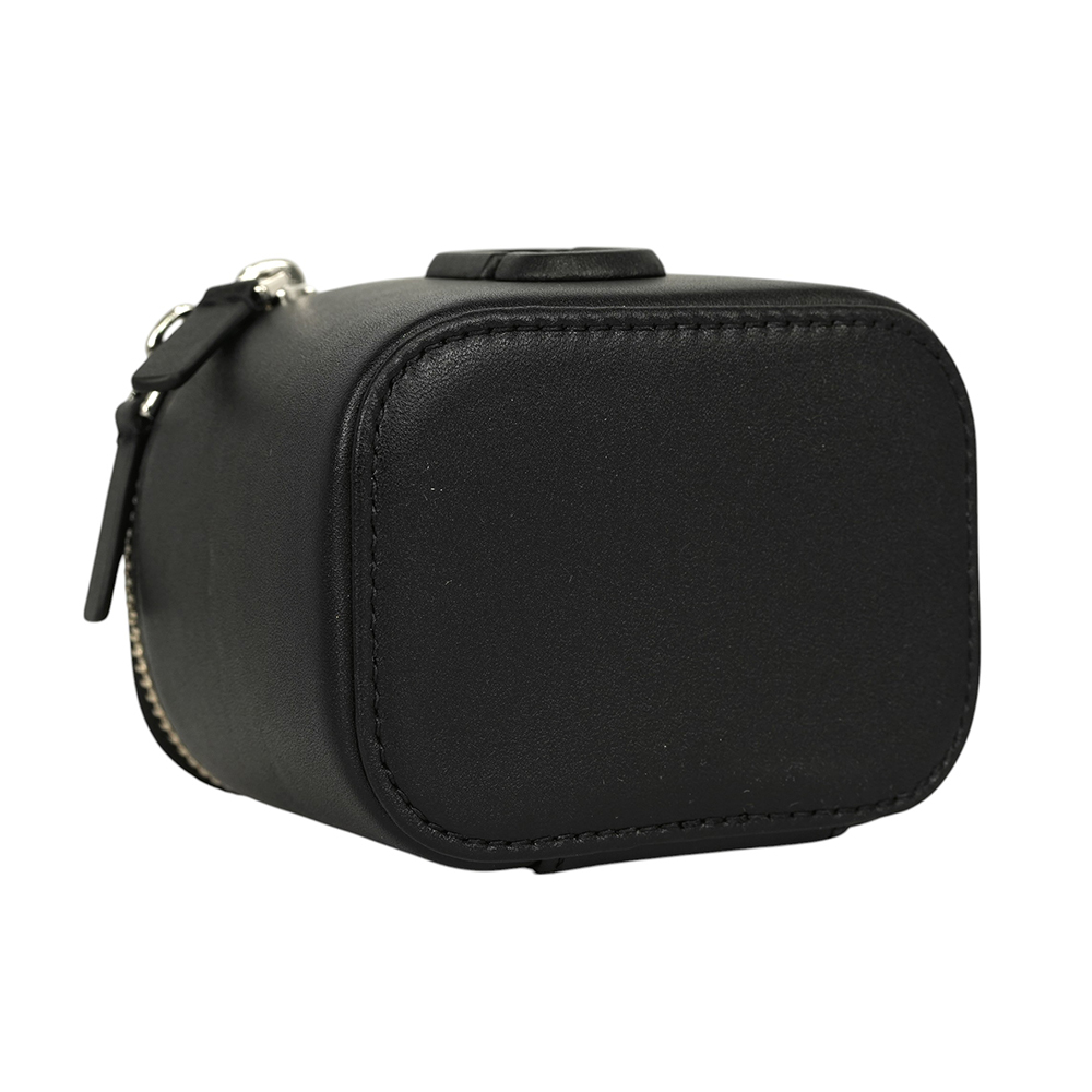 【MARC JACOBS】Vanity 平滑皮革銀鍊迷你化妝包/斜背包(黑色)2F4SMN095S02 001