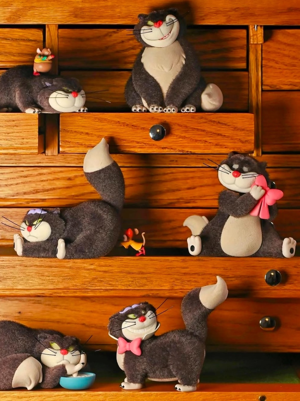 DISNEY 迪士尼 壞壞路西法 植絨盲盒 公仔 共有6+1款隱藏款