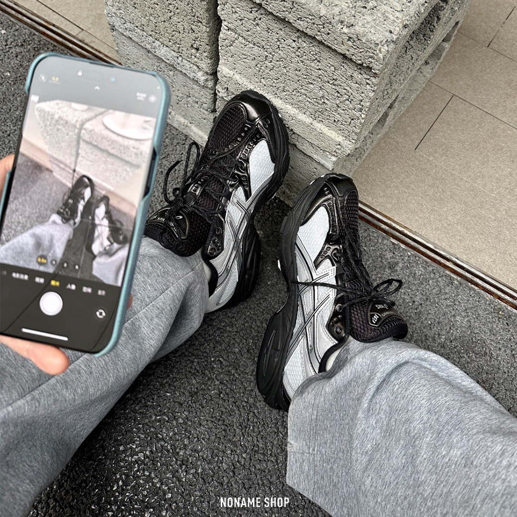 ASICS GEL-Nimbus 10.1 復古 陰陽 運動鞋 黑銀 (男/女款)