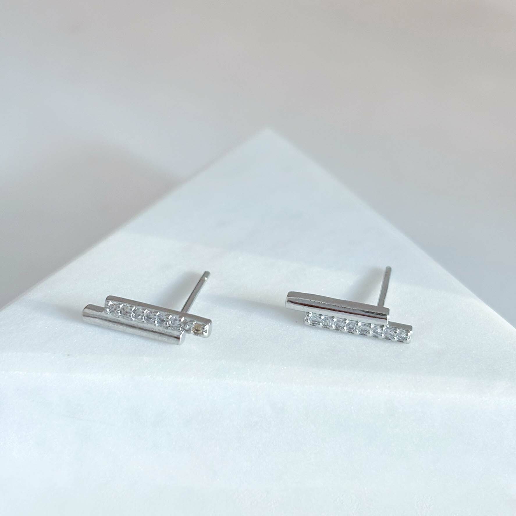 一字雙層水鑽耳環