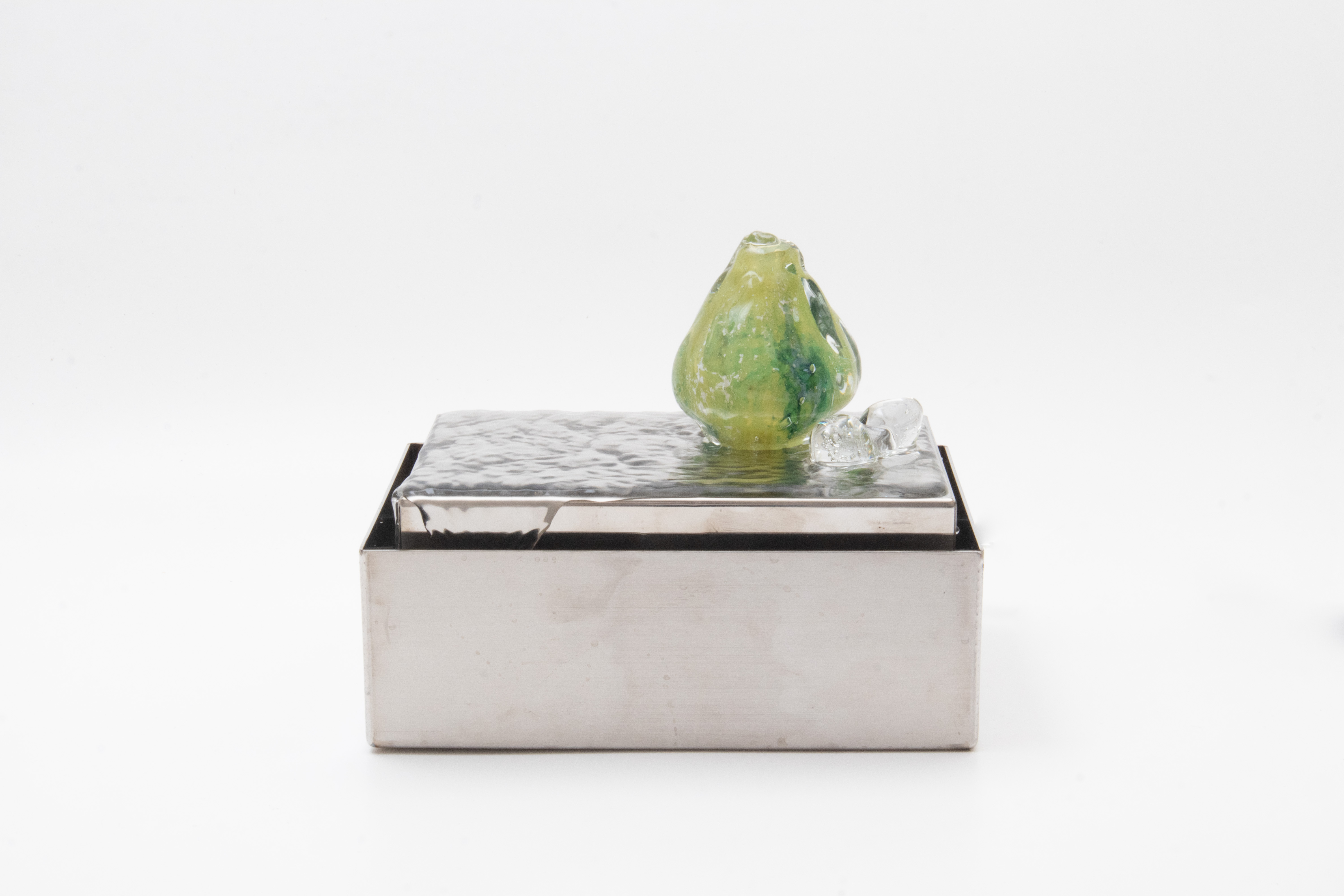 陳建志 Chien Chih Chen｜⽔鏡｜浮島