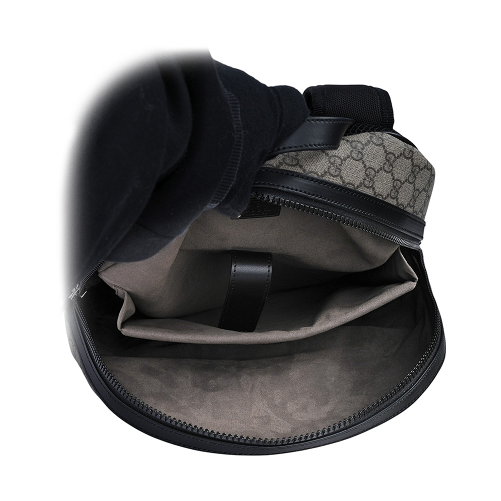 【GUCCI】GG Supreme 塗層帆布及皮革拉鍊後背包(烏木色/黑色)779838 FAC94 9772