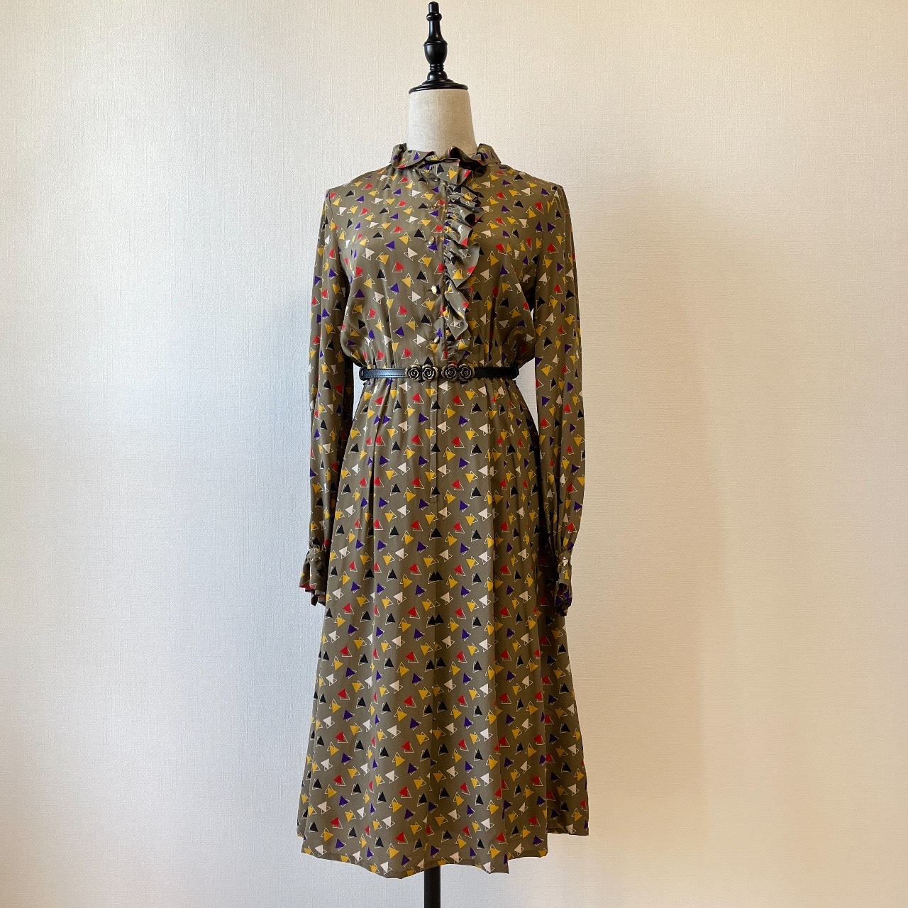 香港製Ruffle領彩色三角圖案絲質古著連身裙