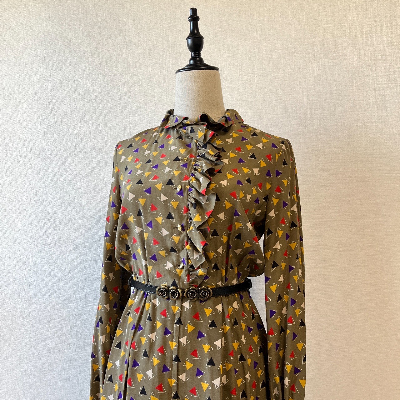 香港製Ruffle領彩色三角圖案絲質古著連身裙