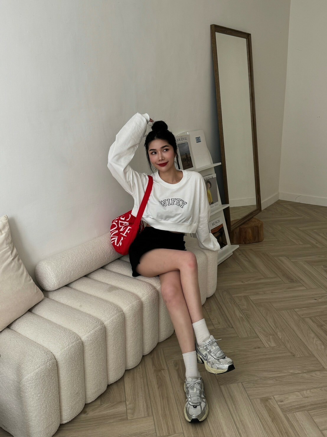 超Q短版字母上衣