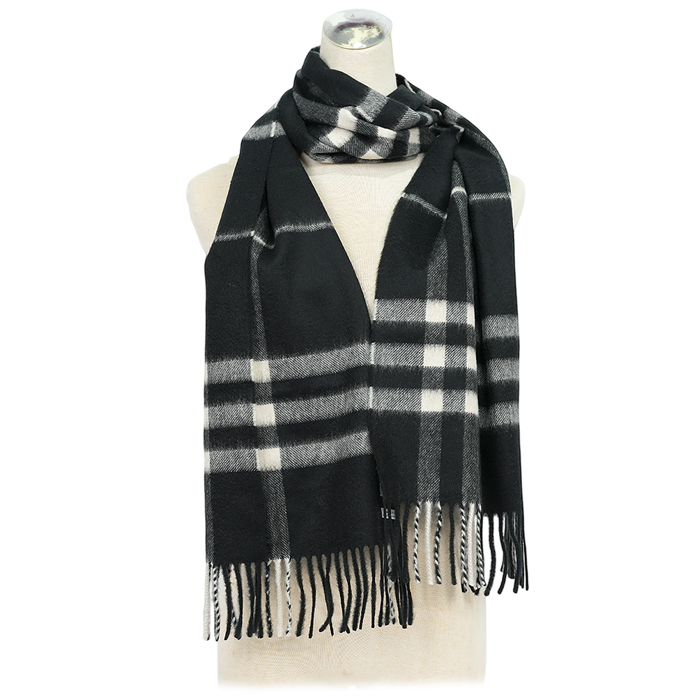 【BURBERRY】基本款經典格紋喀什米爾圍巾(黑色/白布色)8094741