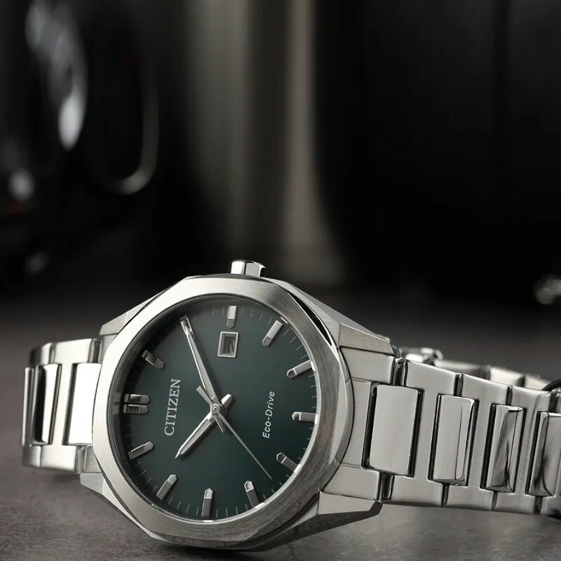 萬年鐘錶 - Citizen 星辰錶  光動能系列  八角錶殼經典灰面不鏽鋼男錶 BM7620-83X  錶徑38MM