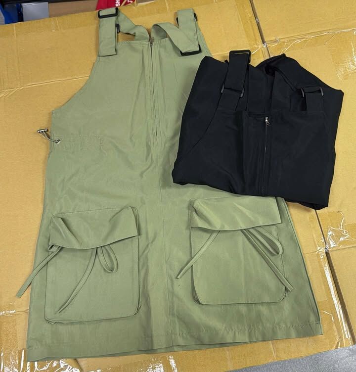 KR 韓國吊帶短裙，清貨價貨品，不設退換(K2 F377)