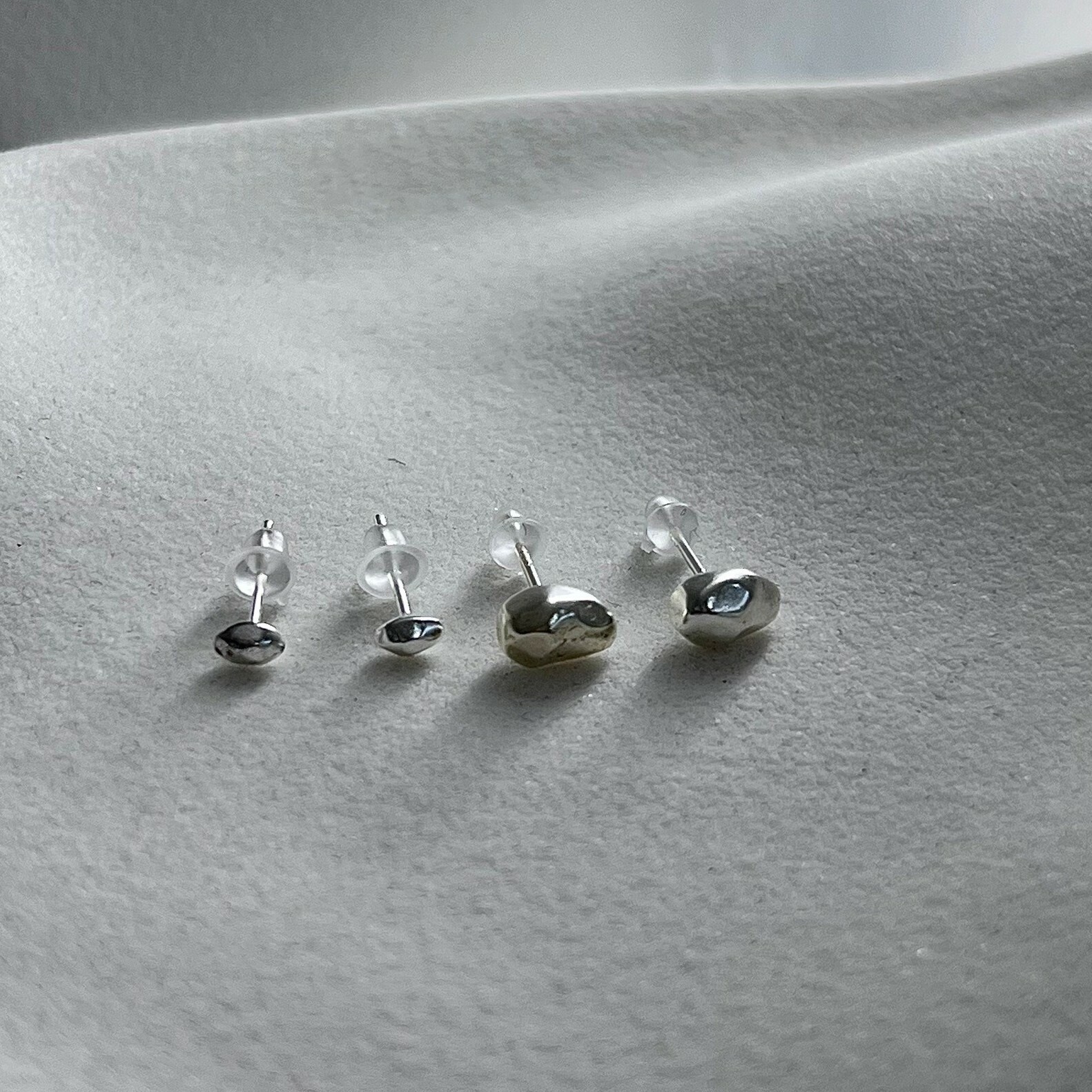 Korea切面石頭耳環(大/小)