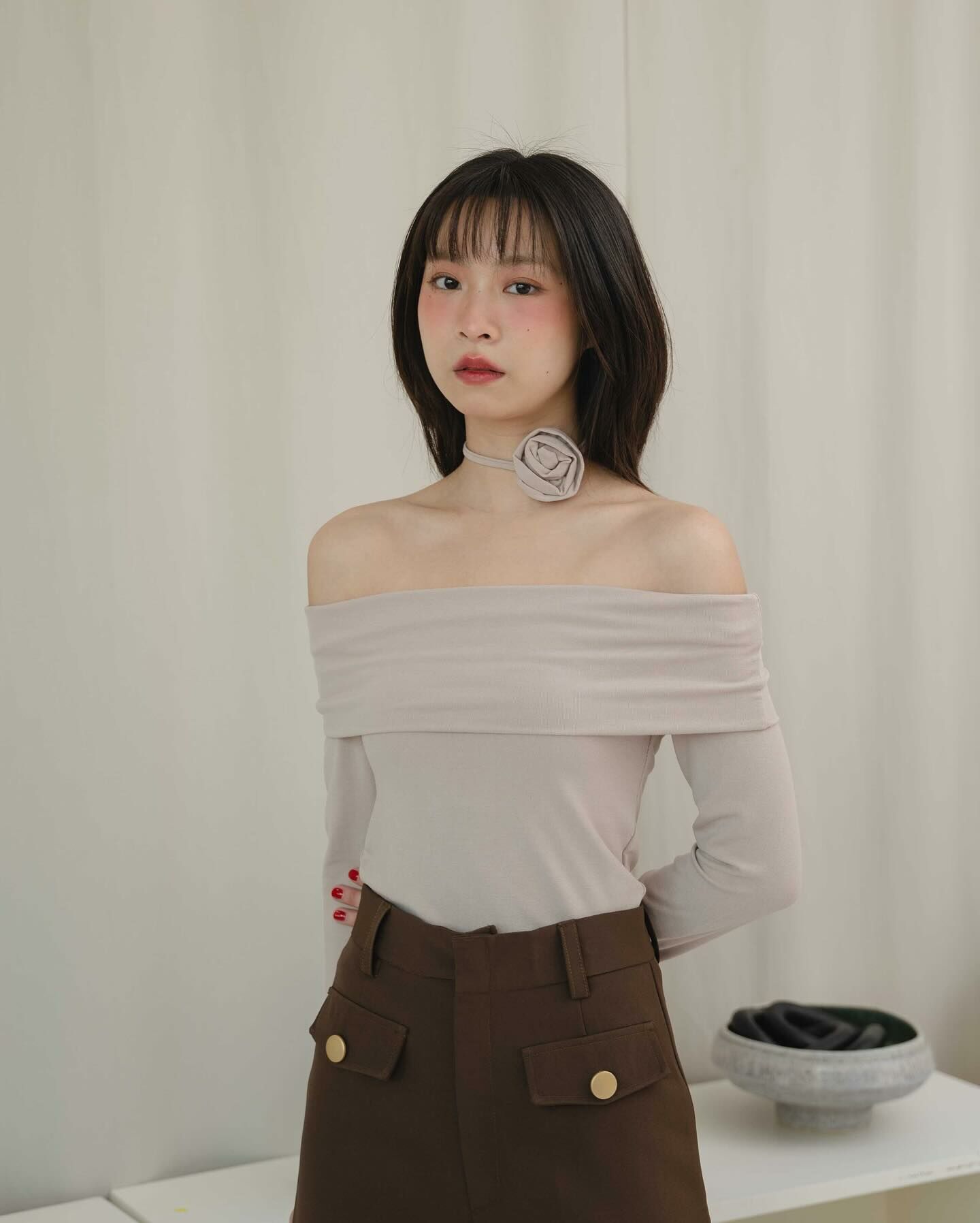 Kimmame - Rose Off Shoulder 玫瑰頸帶連露肩長袖上衣