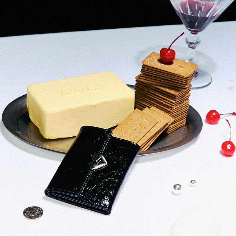 FENNEC HEARTY FLAP WALLET 愛心釦 卡夾 鈔票夾 翻蓋皮夾 皺紋牛皮